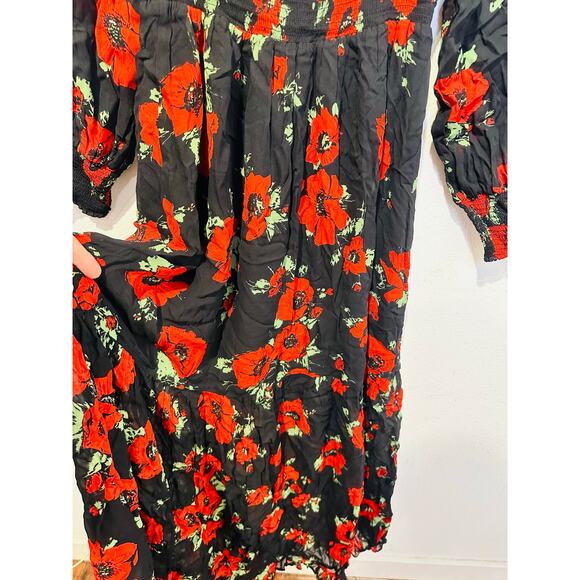 RIXO Black Red Poppy Floral Flowy Airy Yas Midi Dress size Medium - Picture 12 of 16